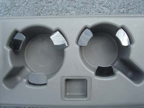 cupholder2_06c08544800141e9a876d5aa274437577e346fb0.jpg