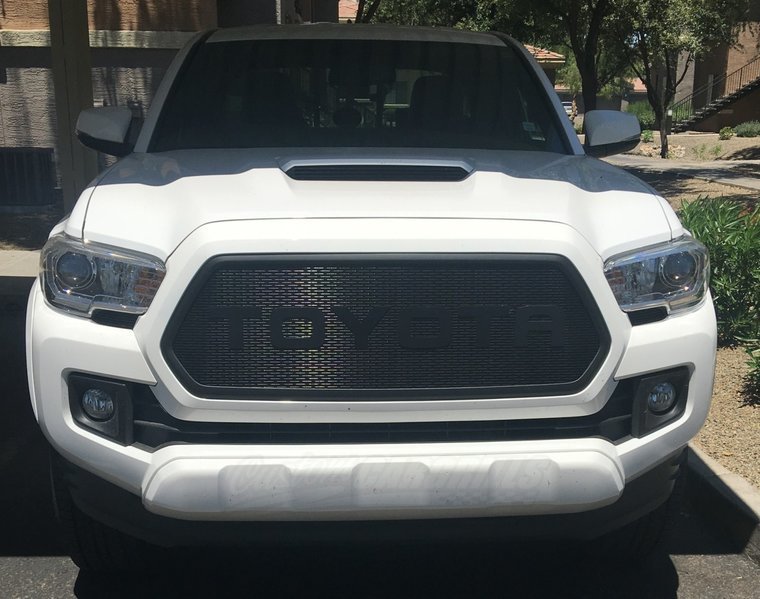 FS: 3rd Gen 2016-17 & 2018 (W/ TSS Bracket) Tacoma Grill Mesh & Bezels ...