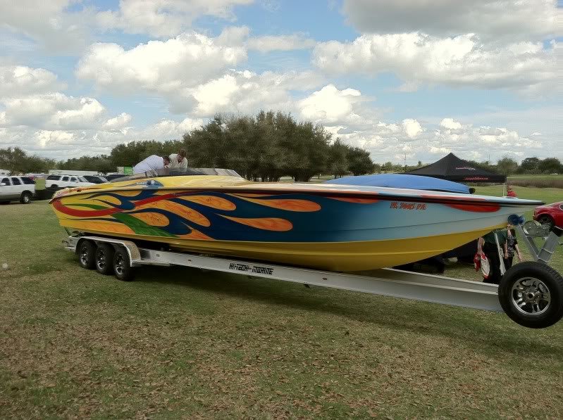 CustomBoat_edfc3417d7168bb3a7089af2a9adba1730049db6.jpg