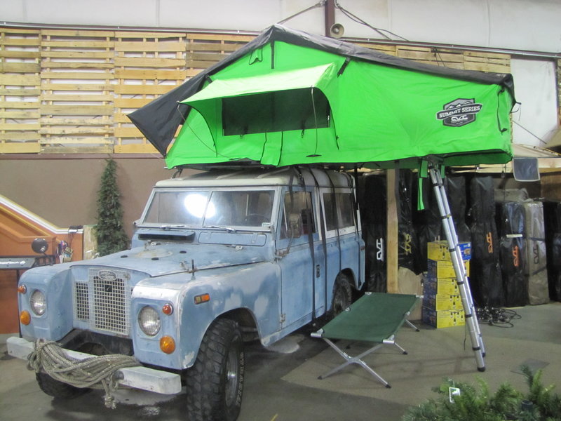 CVT_CASCADIA_VEHICLE_ROOF_TOP_TENTS_SUMMIT_SERIES,.jpg