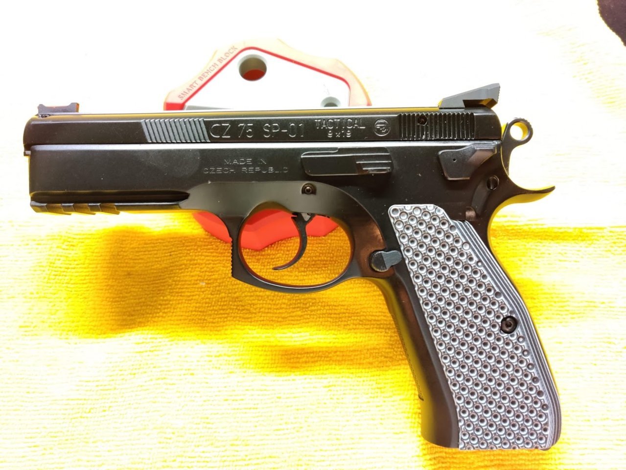 cz75.jpg
