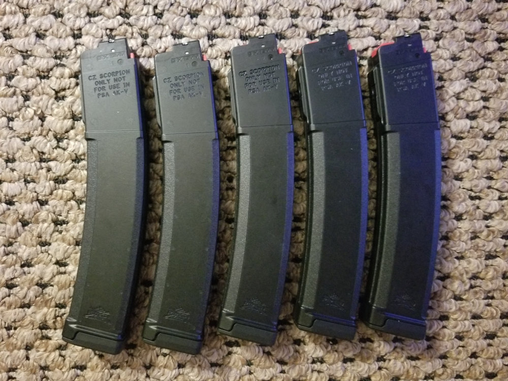 CZmags.jpg