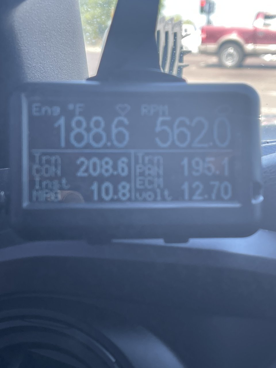 D136C8F3-1C8D-4EA8-828D-B941CC8C372F.jpg