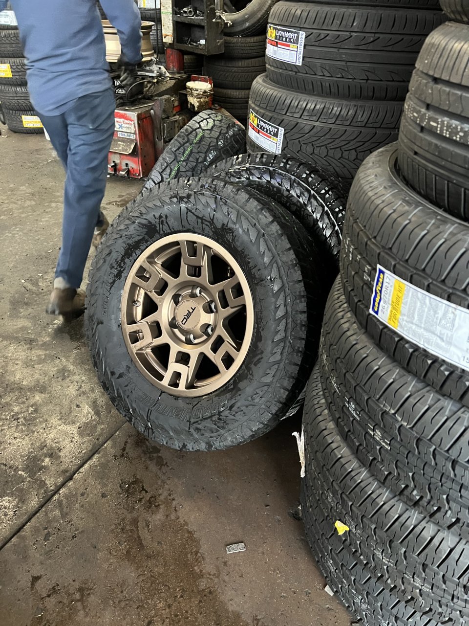 kumho-at52-road-venture-tires-tacoma-world