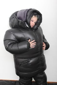 d3647b5b520c492ef0c020fa180f6942--puffer-jackets-down-coat.jpg