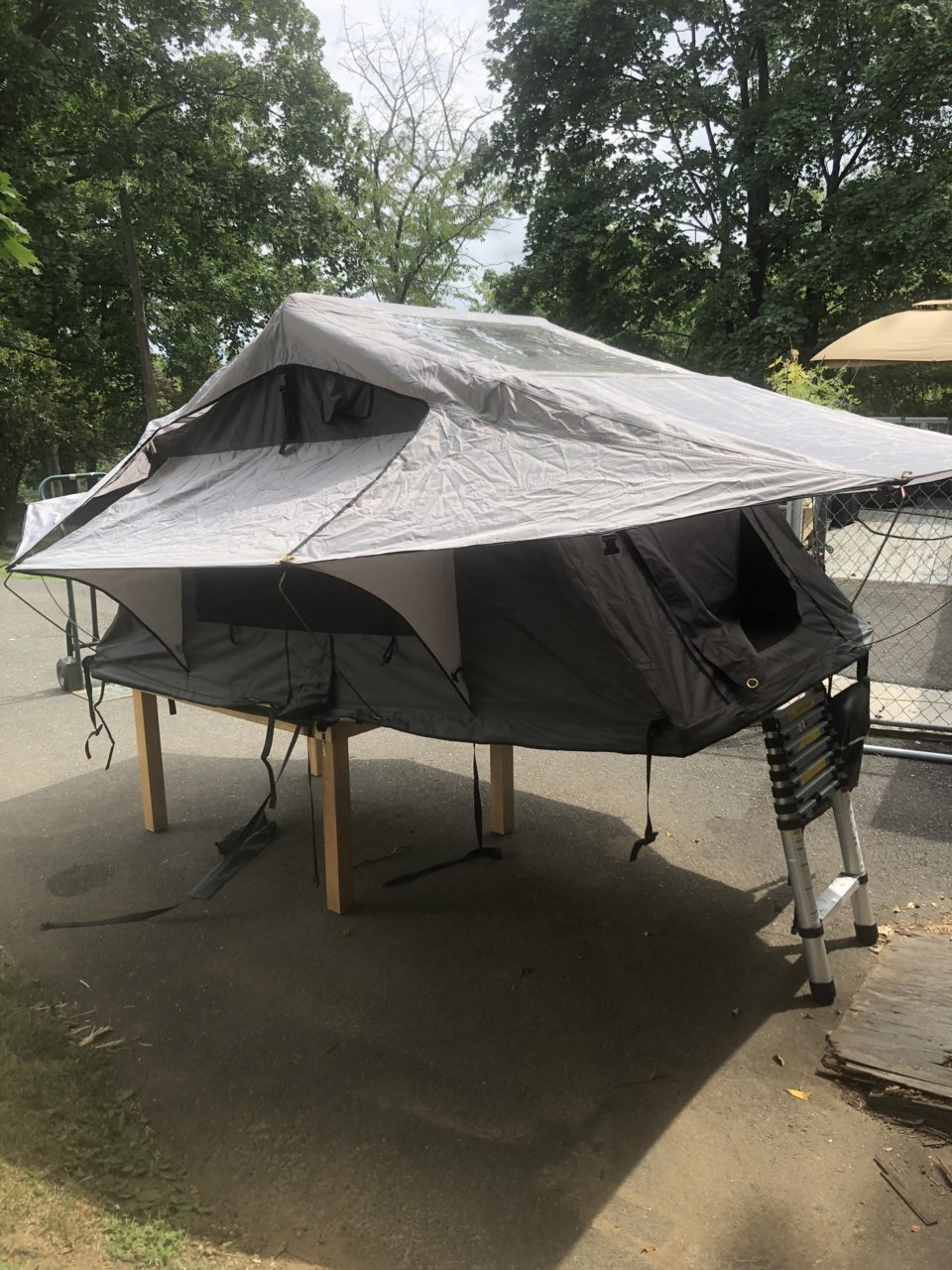 smittybilt gen 2 rooftop tent