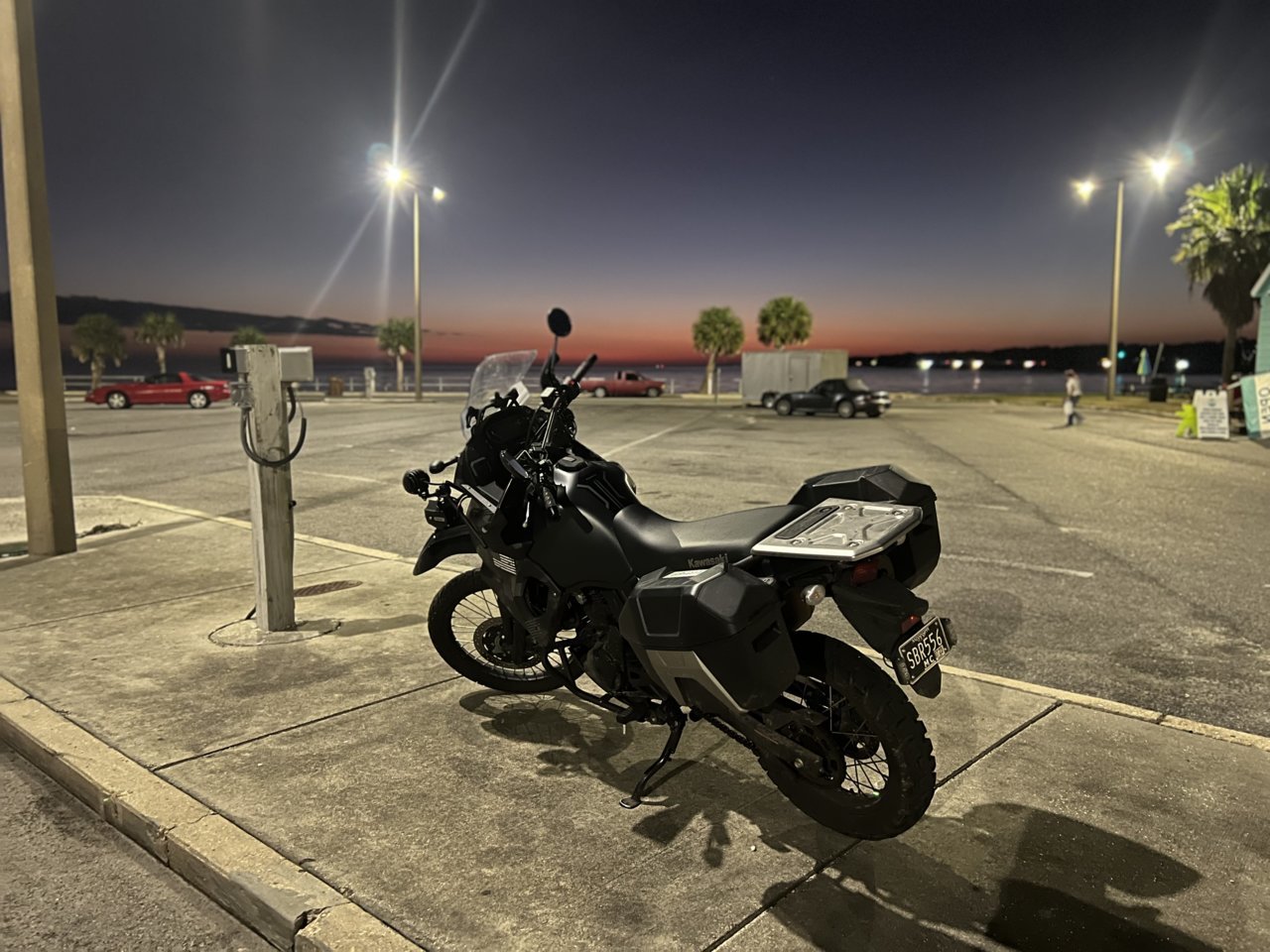 D654B630-CC6A-44E3-B1D7-1D60F0994C2E.jpg