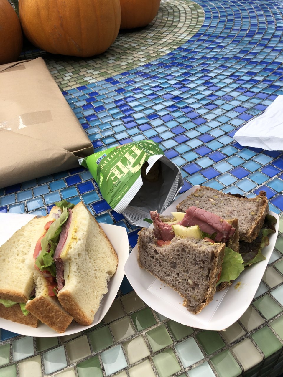 D6C46DB6-2194-438D-A267-EA798E2BEA81.jpg