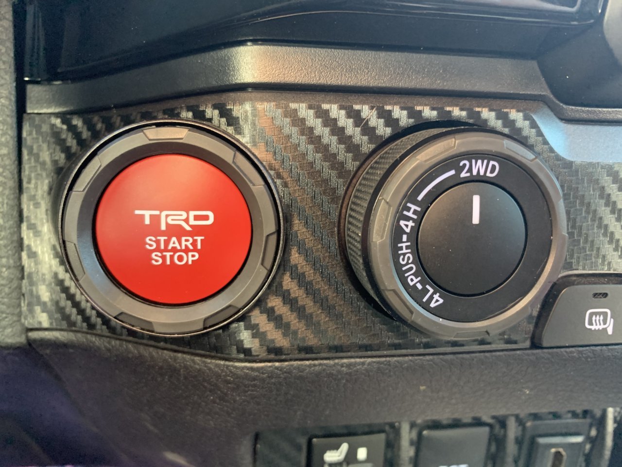 Toyota tacoma deals push button start