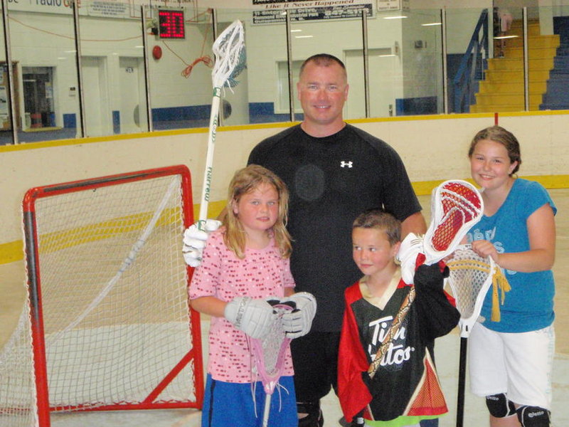 Dad and kids LAX.jpg