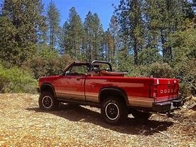 dakota convertible.jpg