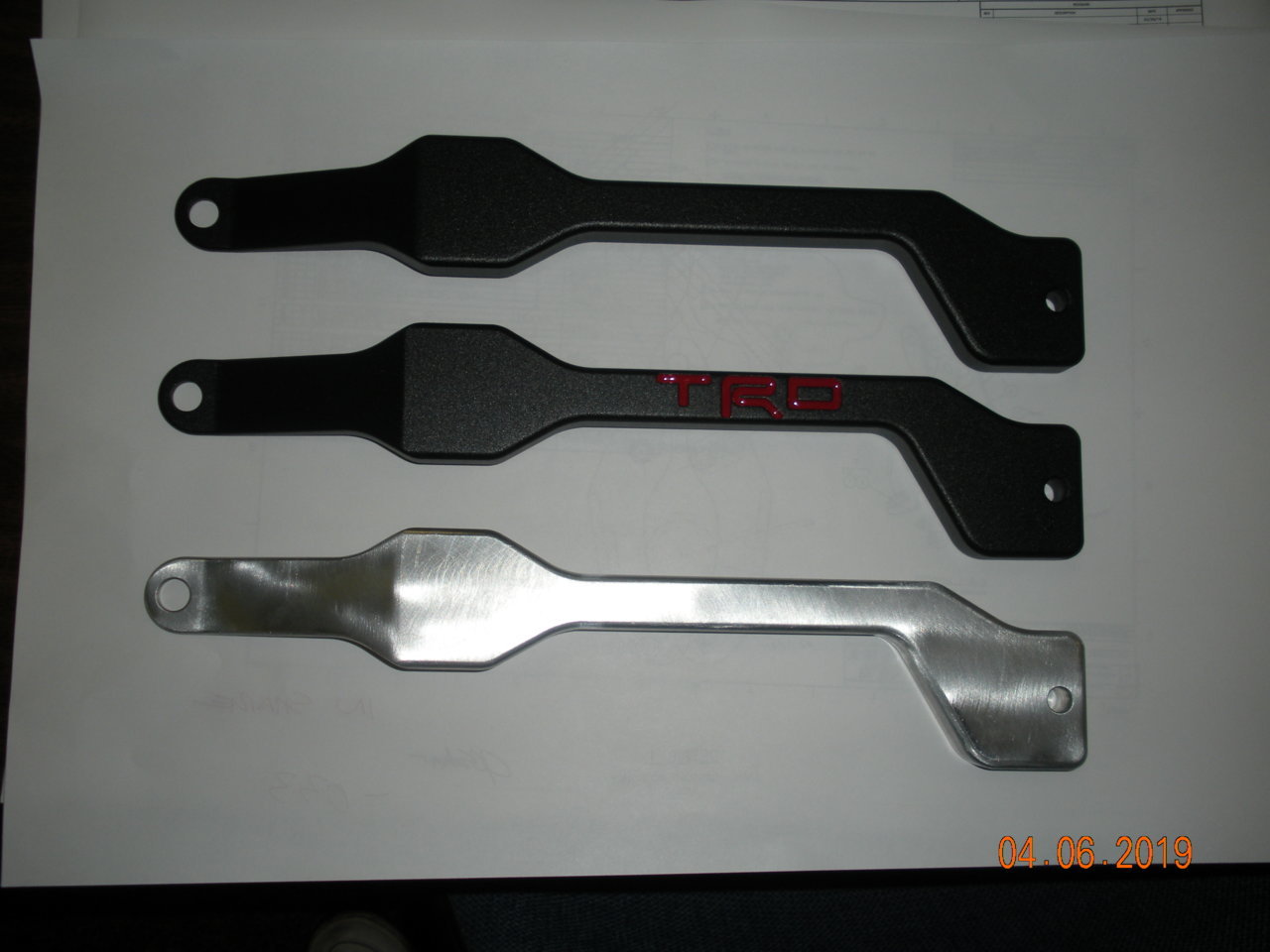 db%20007_zpshortiwpk_4246e08bfd626e6a592dbe653304b484d641d54d.jpg