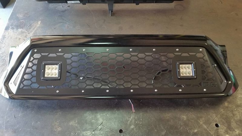 db customz grille 4.jpg