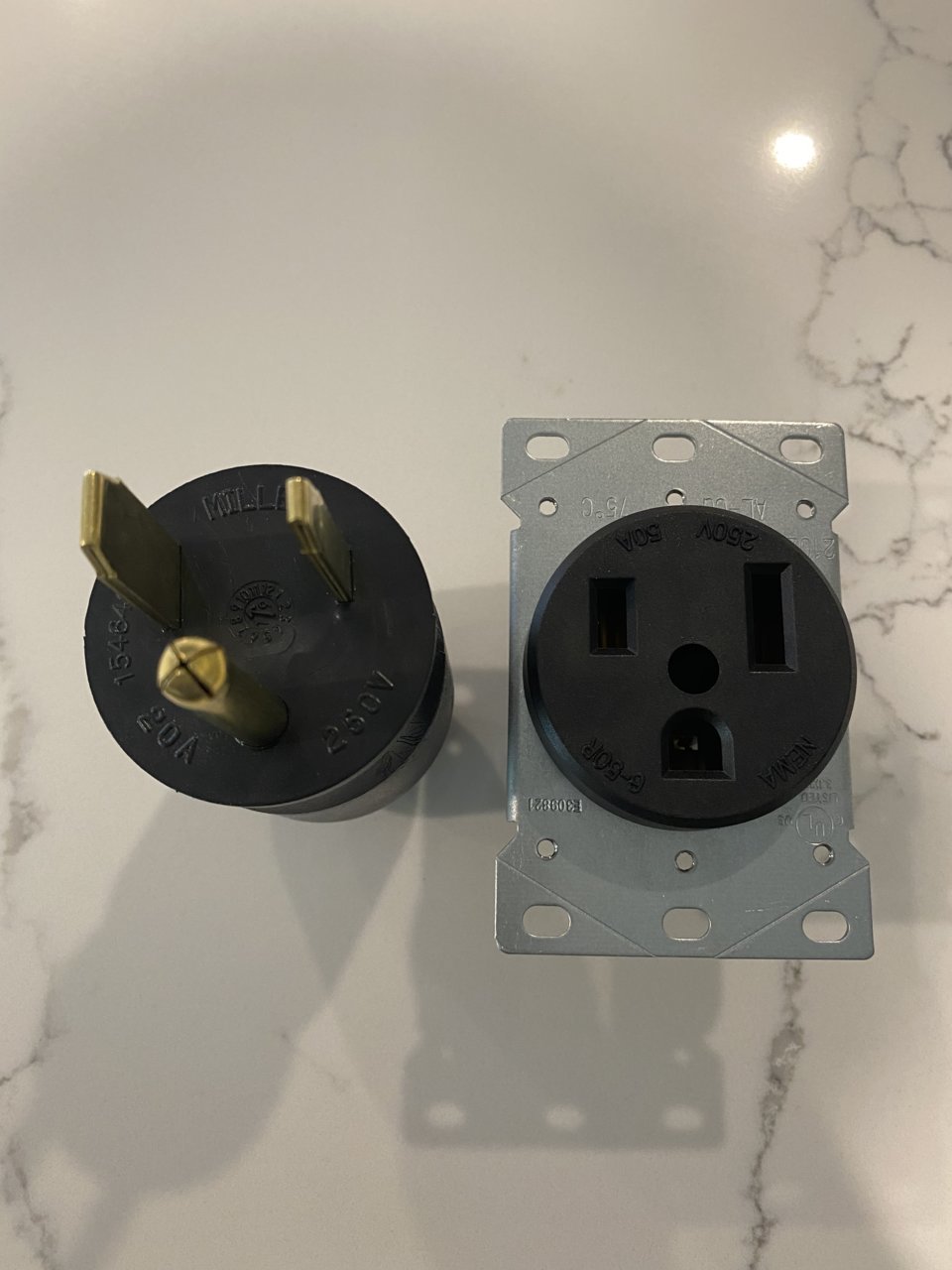 DB000D48-7DF2-4E74-A2E7-B09ACA2D8969.jpg