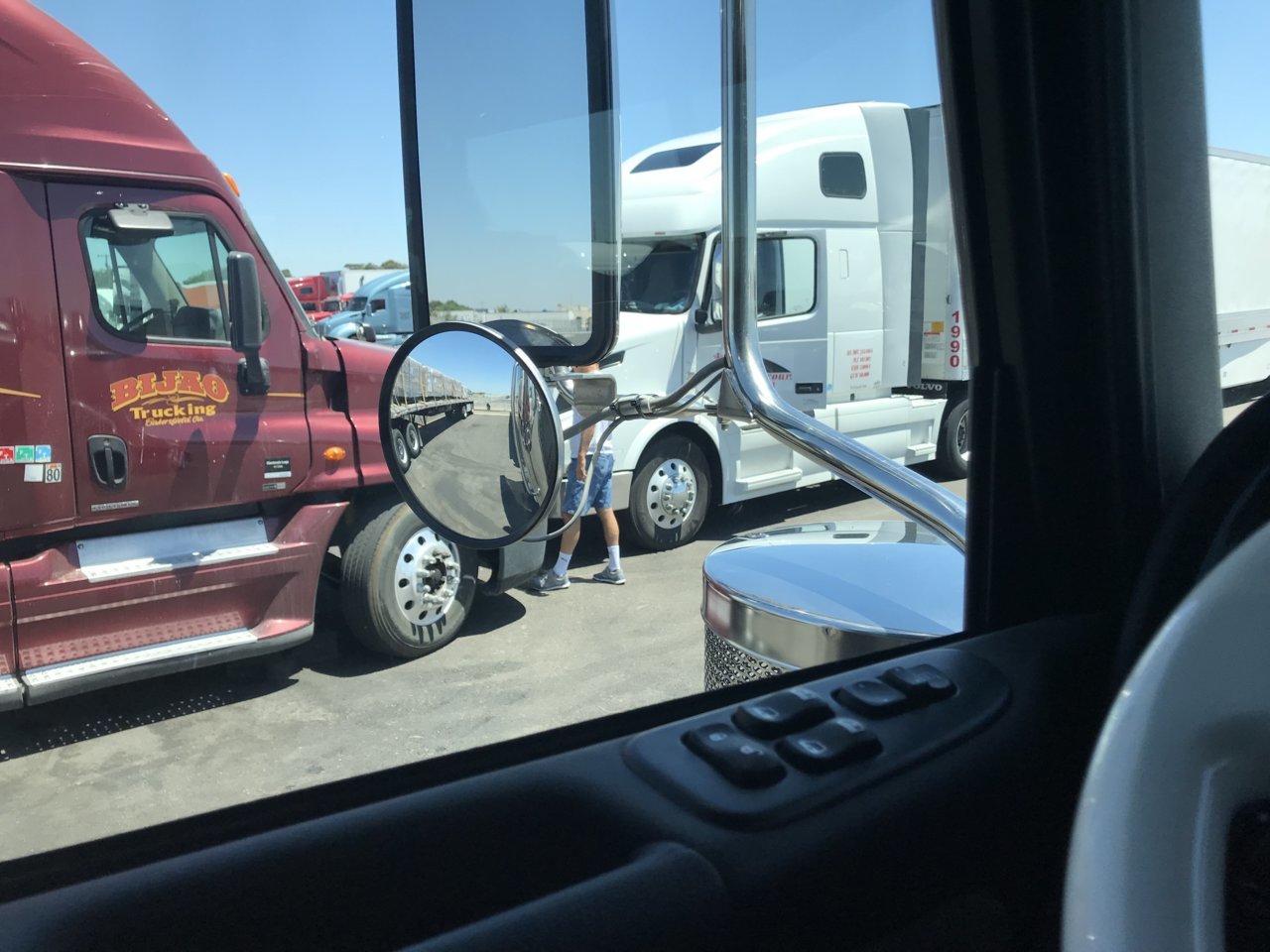 DC2E268F-32AA-4ED7-A39E-9F9FCD66D8EC.jpg