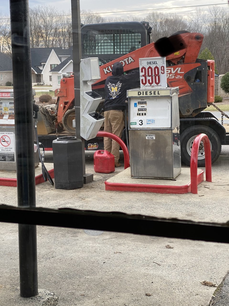 DC66C5D1-D5D7-425E-98E8-8B79067FBEE8.jpg