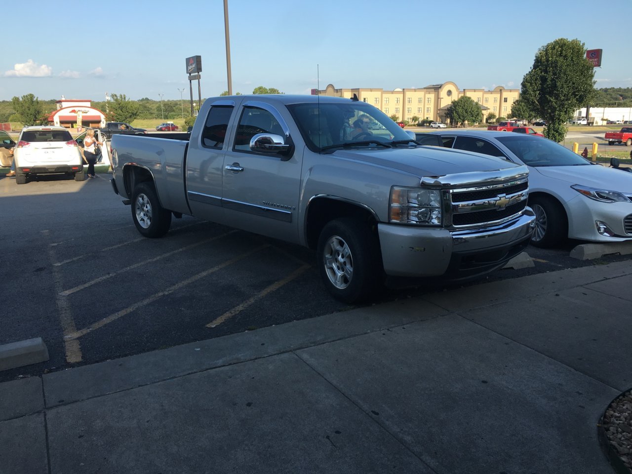 DDA740B2-7130-4499-9749-36965587F3B3.jpg