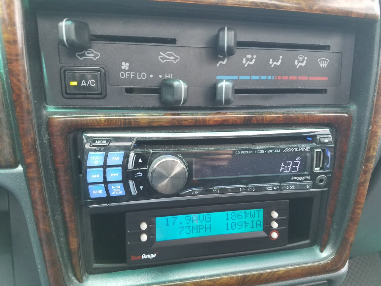 DDA7AAC4-82BD-4B9F-8ADE-93CAC3FA26A0.jpg