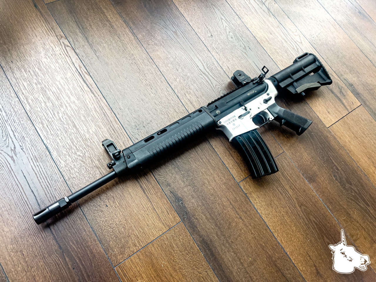 DEBFD71F-AFCC-40C7-9618-3D4926BEB19E.jpg