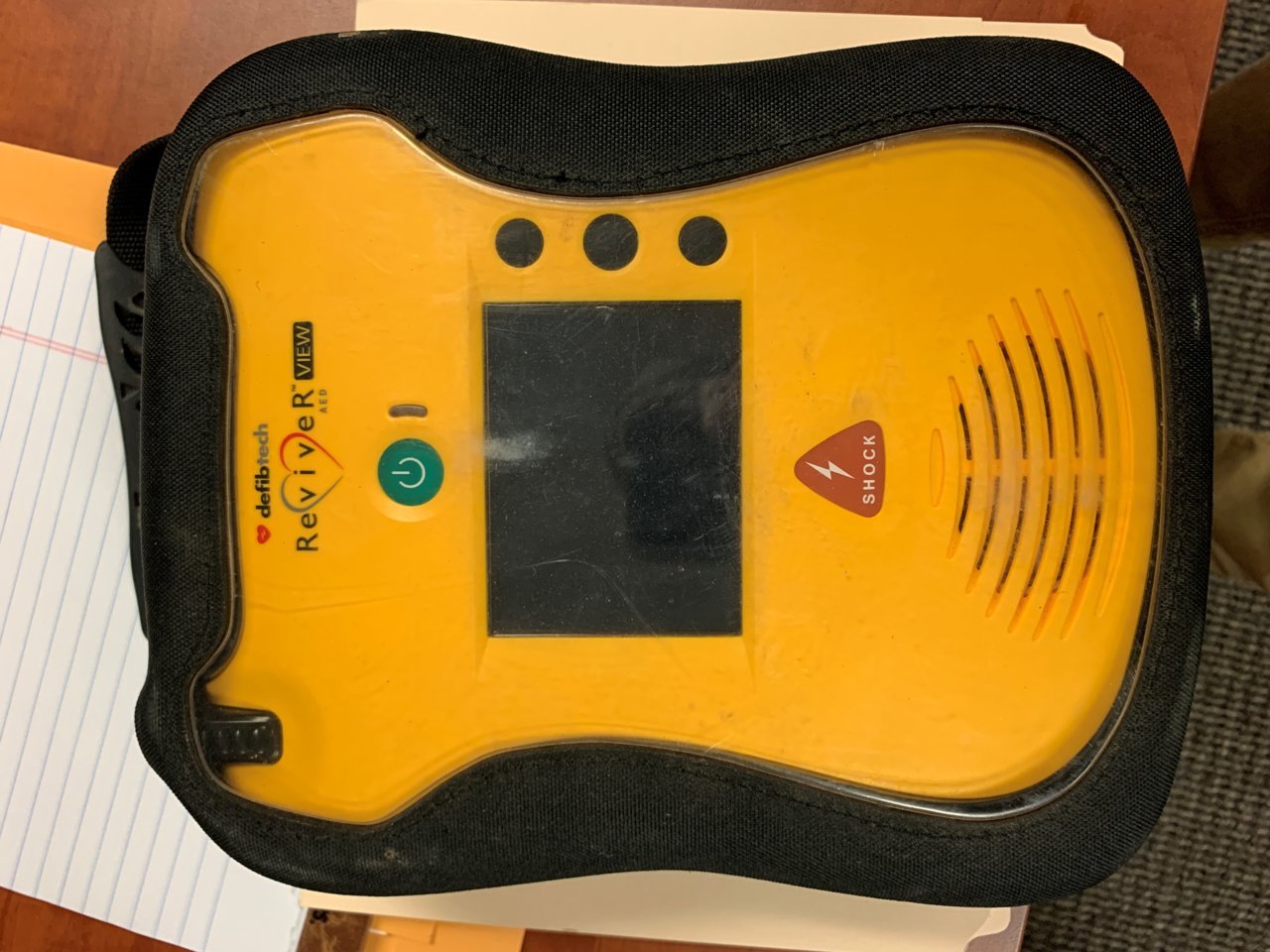 Defib.jpg