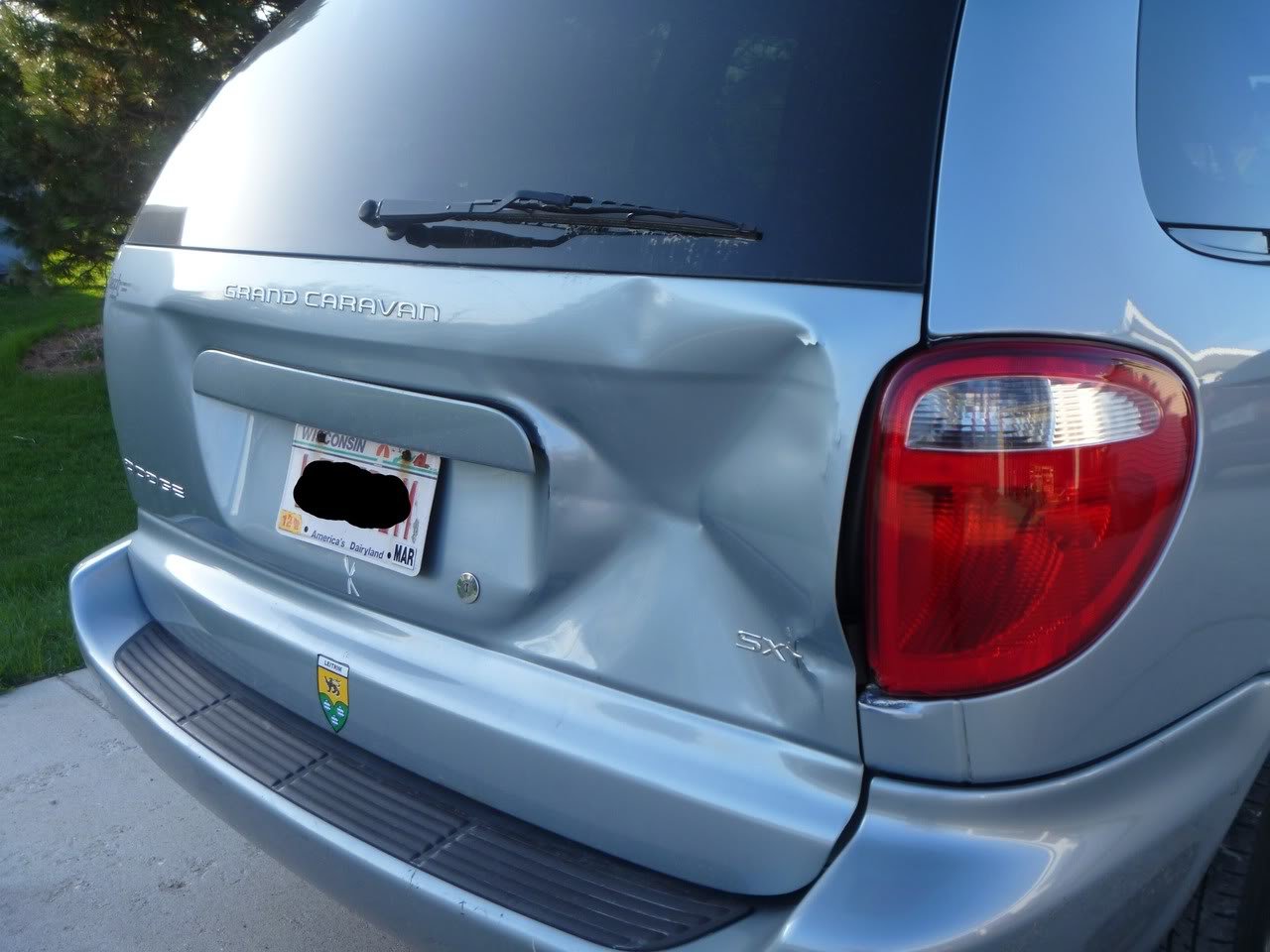 dent_953ad4e2a70476cddc43a1b953e3ff54507ed174.jpg
