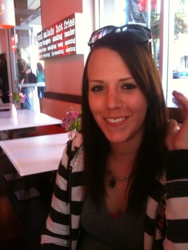 dereksgirl_c30237af58522186e370d68202fa962aa33944da.jpg