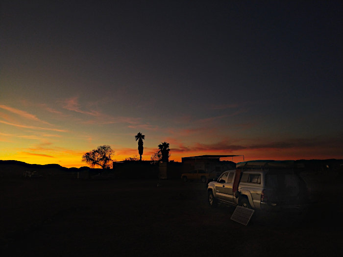 DesertSunset11-4-23.jpg