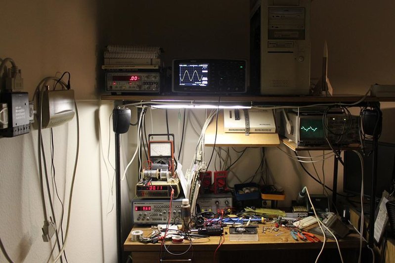desk.jpg