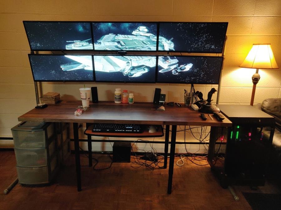 desk2.jpg