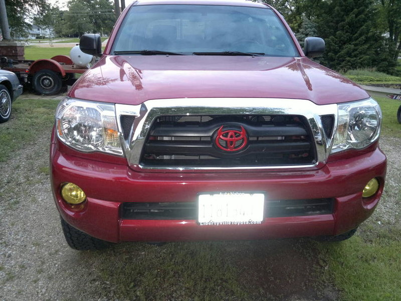 devil horns 2.jpg
