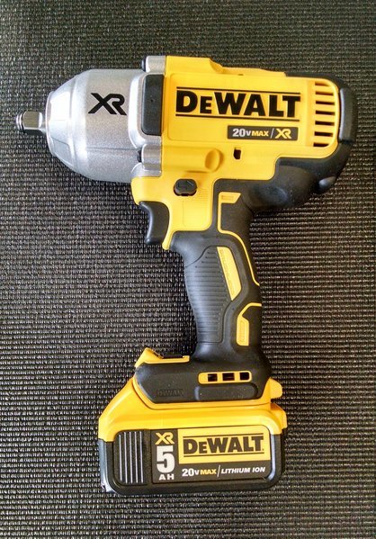 Dewalt_DCF899H.jpg