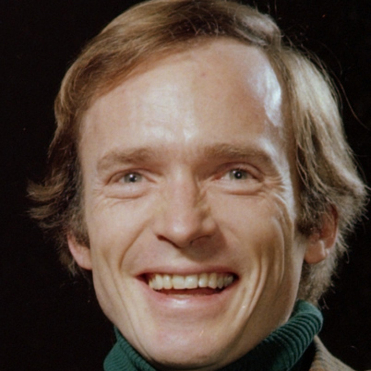 dick-cavett-9242278-2-402.jpg