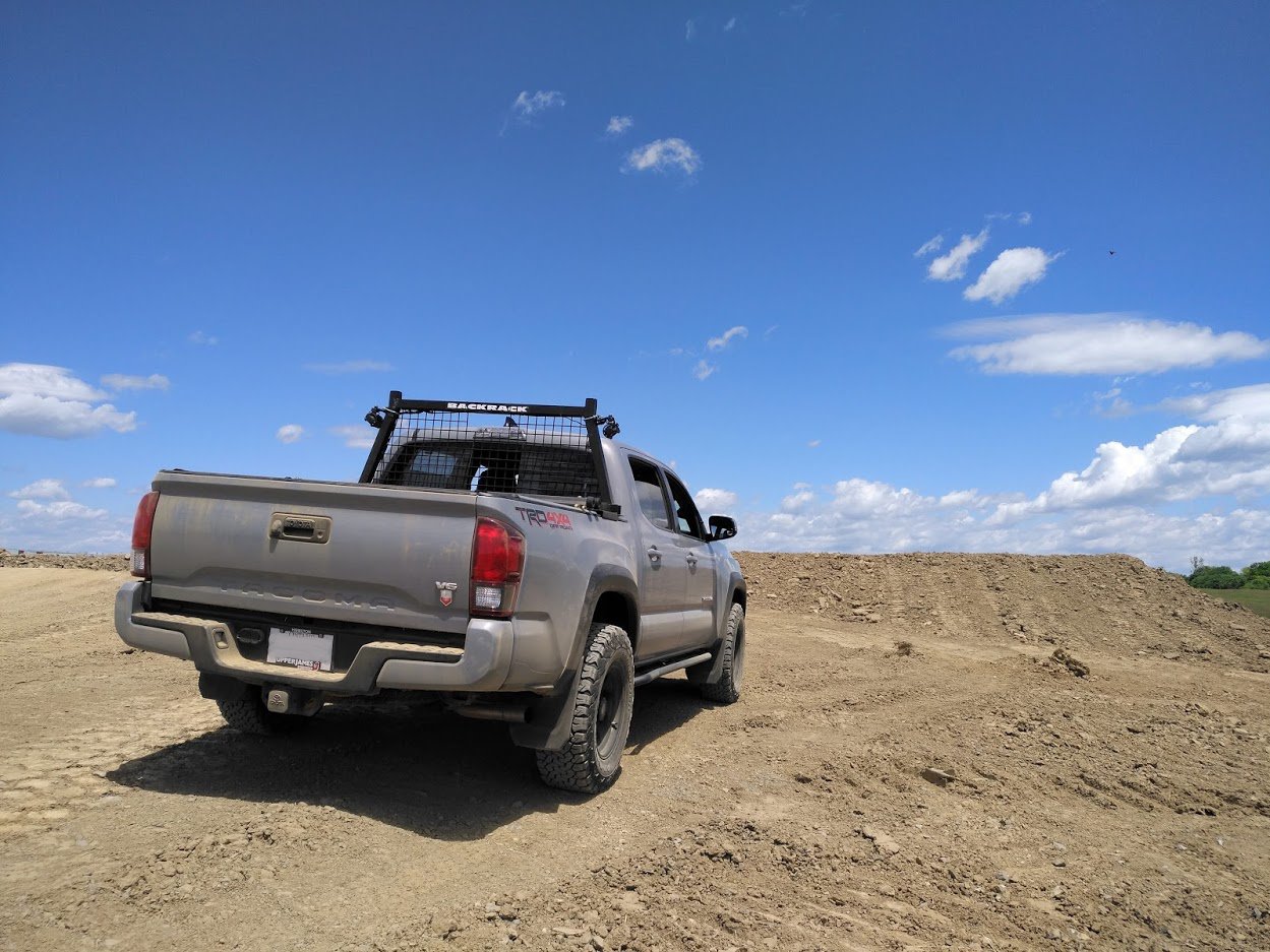 dirt truck.jpg