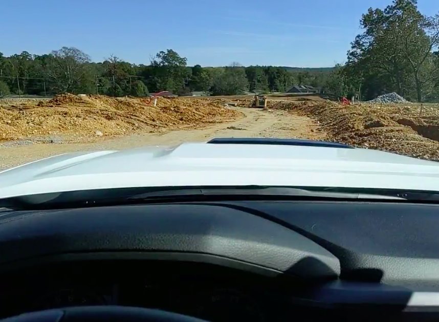 DirtRoad.jpg