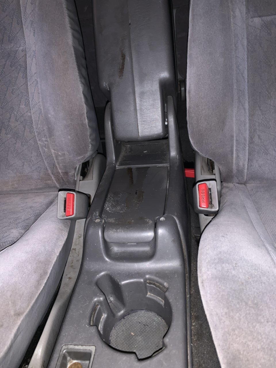 Dirty center console 2.jpg