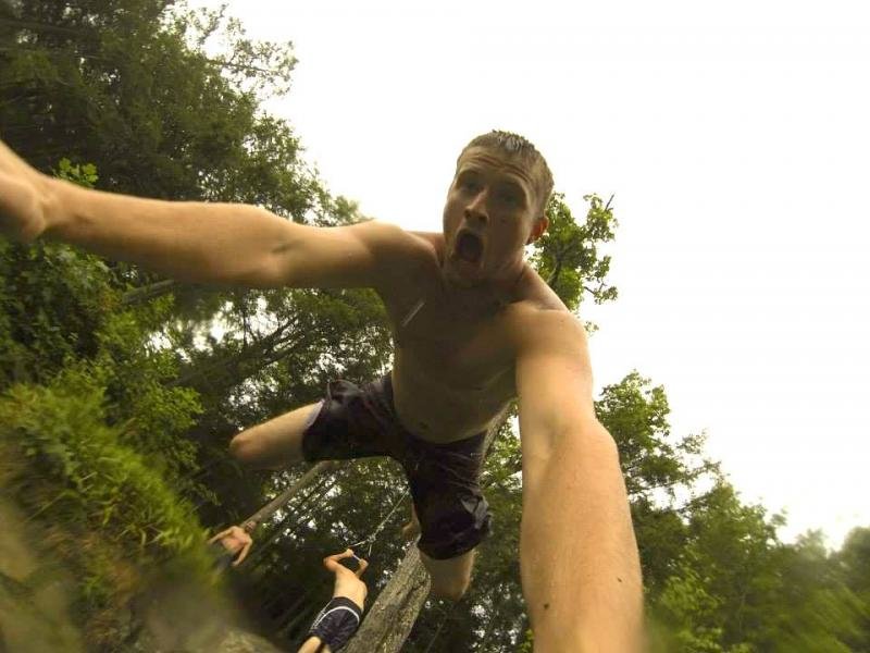 Dive_zpscc9de2a5_6741a2ee580733b44c8cd9e66c7c0c7d79108b7a.jpg