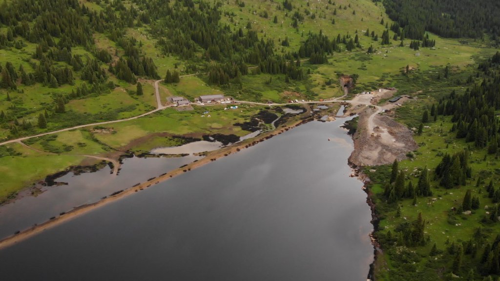 DJI_0956.MP4_snapshot_01.26.017.png