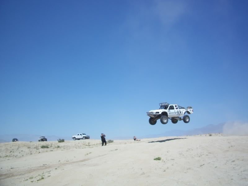 dmzandlaughlin255_0e14b4524ef22e85745622dbbb8e2222014d6b74.jpg