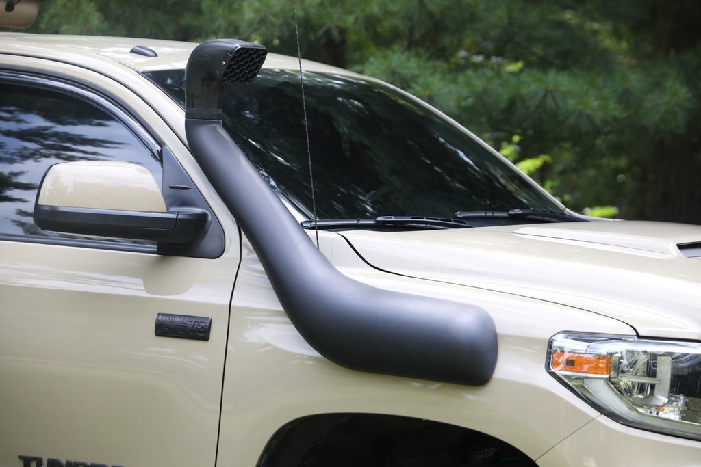 Dobinsons Tundra Snorkel d.jpg