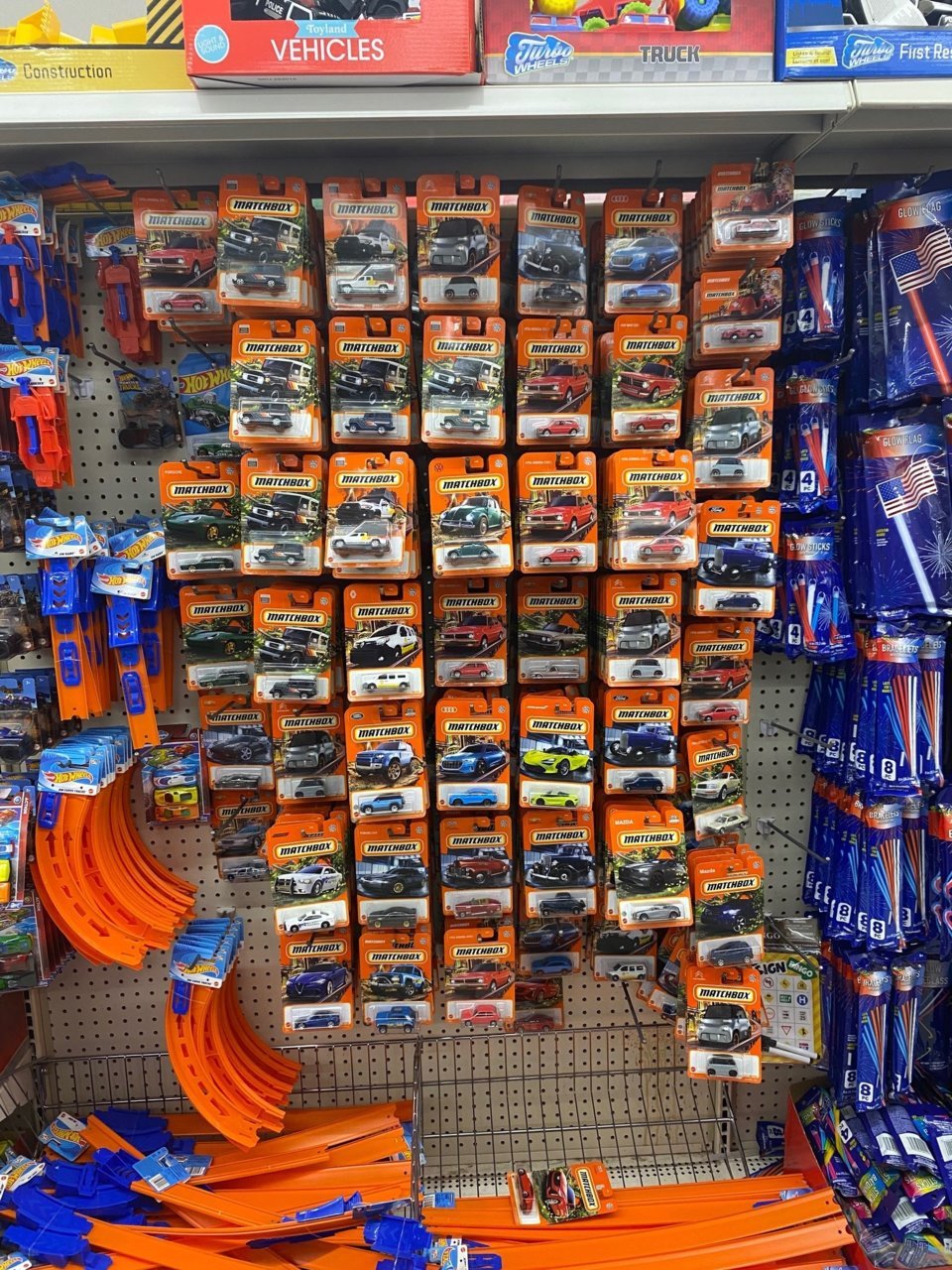 DOLLAR STOR NC FULL STOCK.jpg
