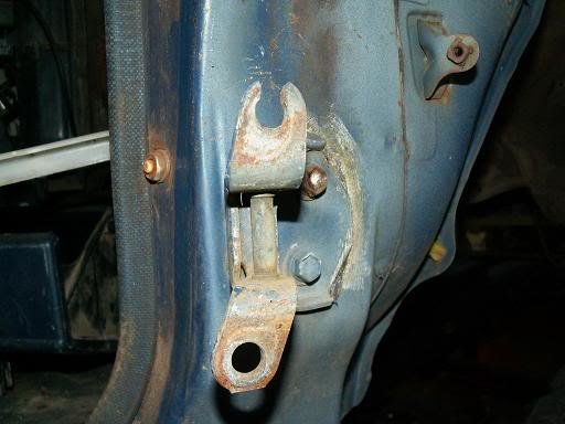 doorhinge_90c806818258a265fe2a5a7e2f9cb93eafd45d1d.jpg