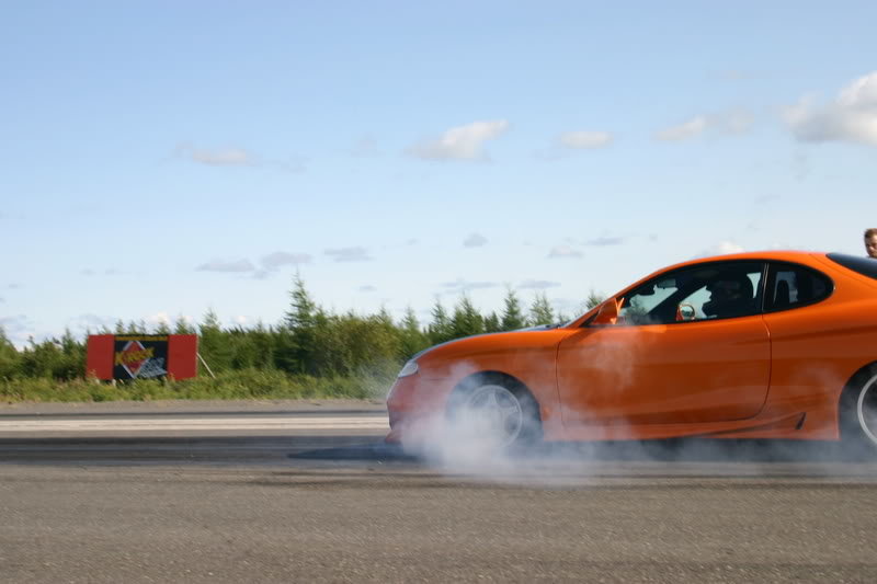 dragracing013_1a6b9215fc6011ec9ca62e2a8f4bc937c1269cd4.jpg