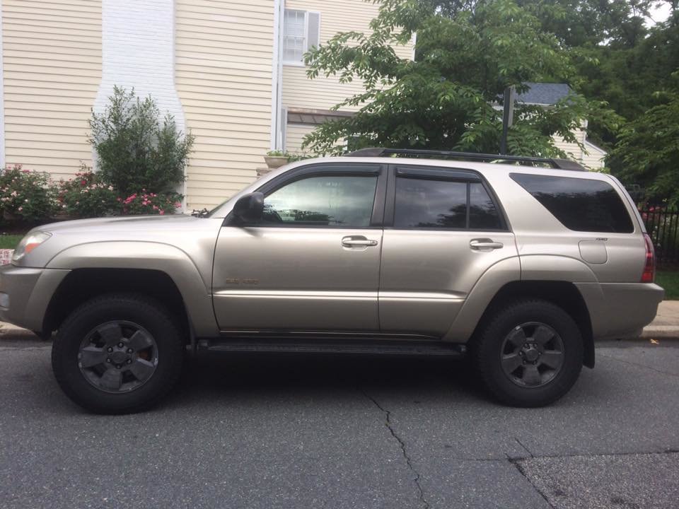 drew's4runnerfrontlift.jpg