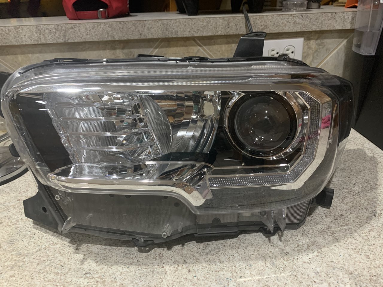 Driver Headlight.jpg