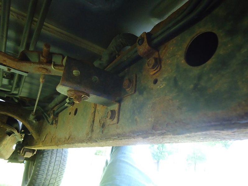 driver side inside..jpg