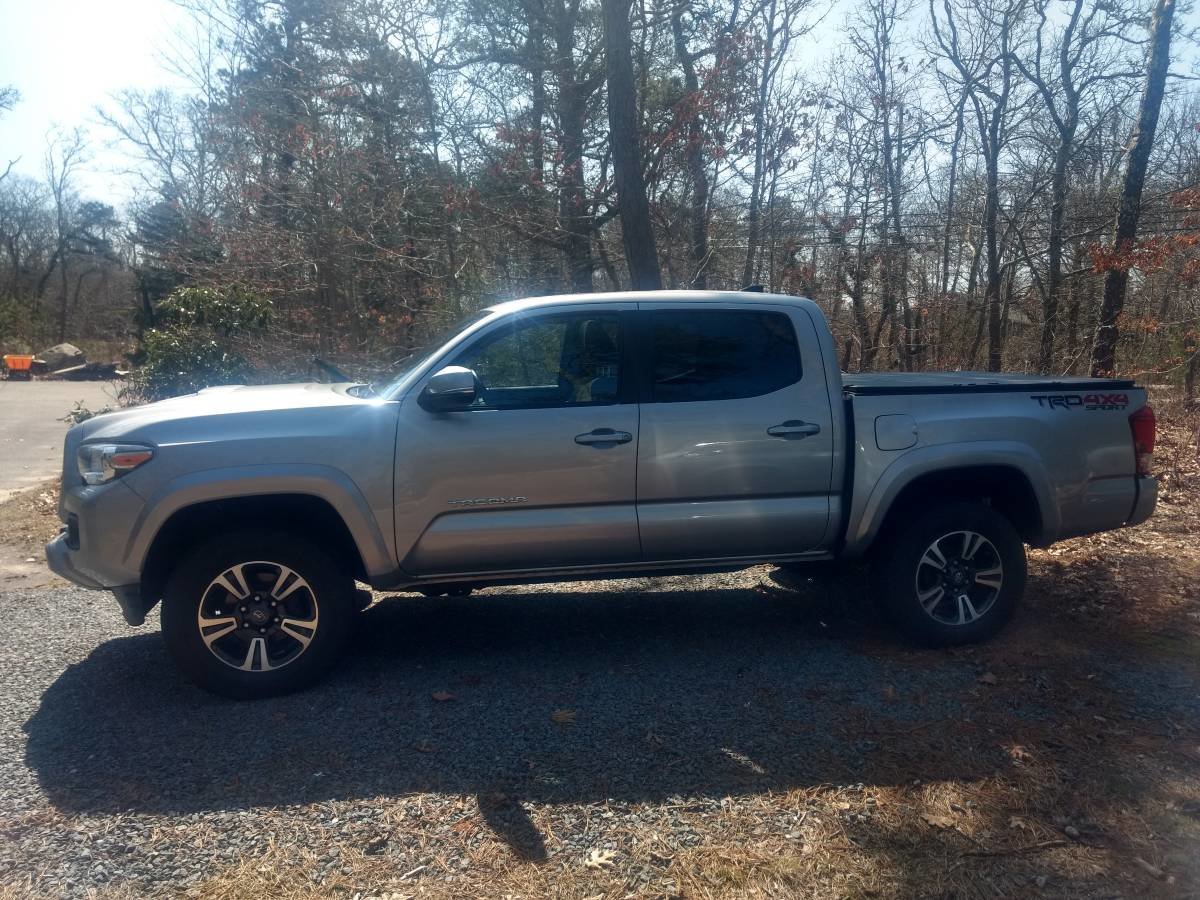 Sold to dealer 2016 TRD Sport Double Cab, 6-speed manual, Silver, 40k ...