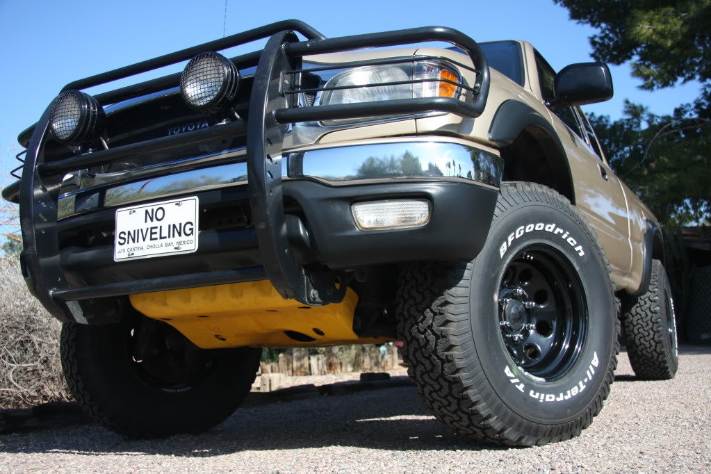 Driver-sideFrontTireIn_8da486537904d647a95b11c4b63de2ddac7658bb.jpg