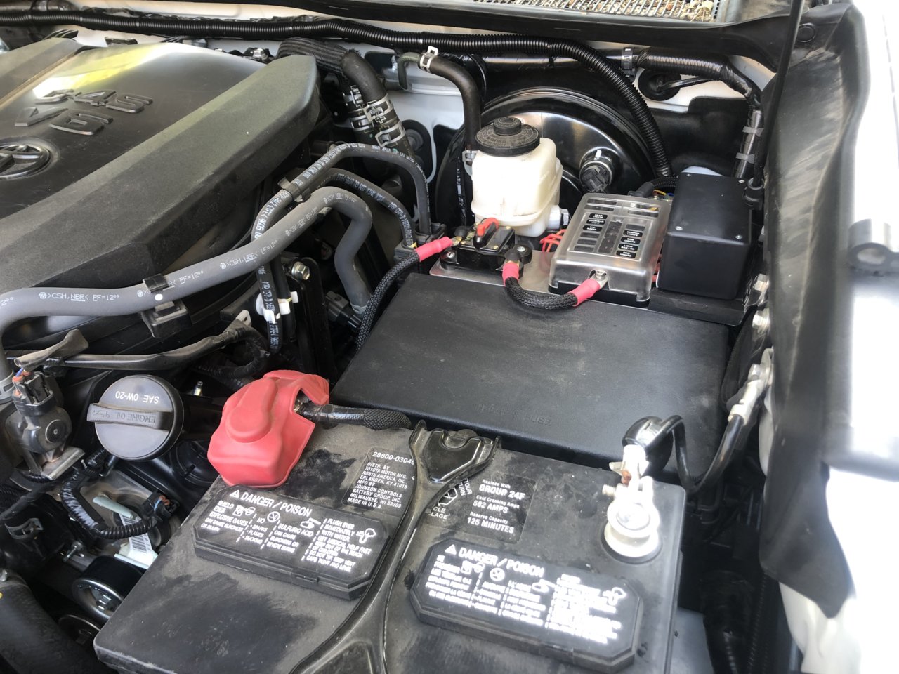 Driver_Engine_Bay.jpg