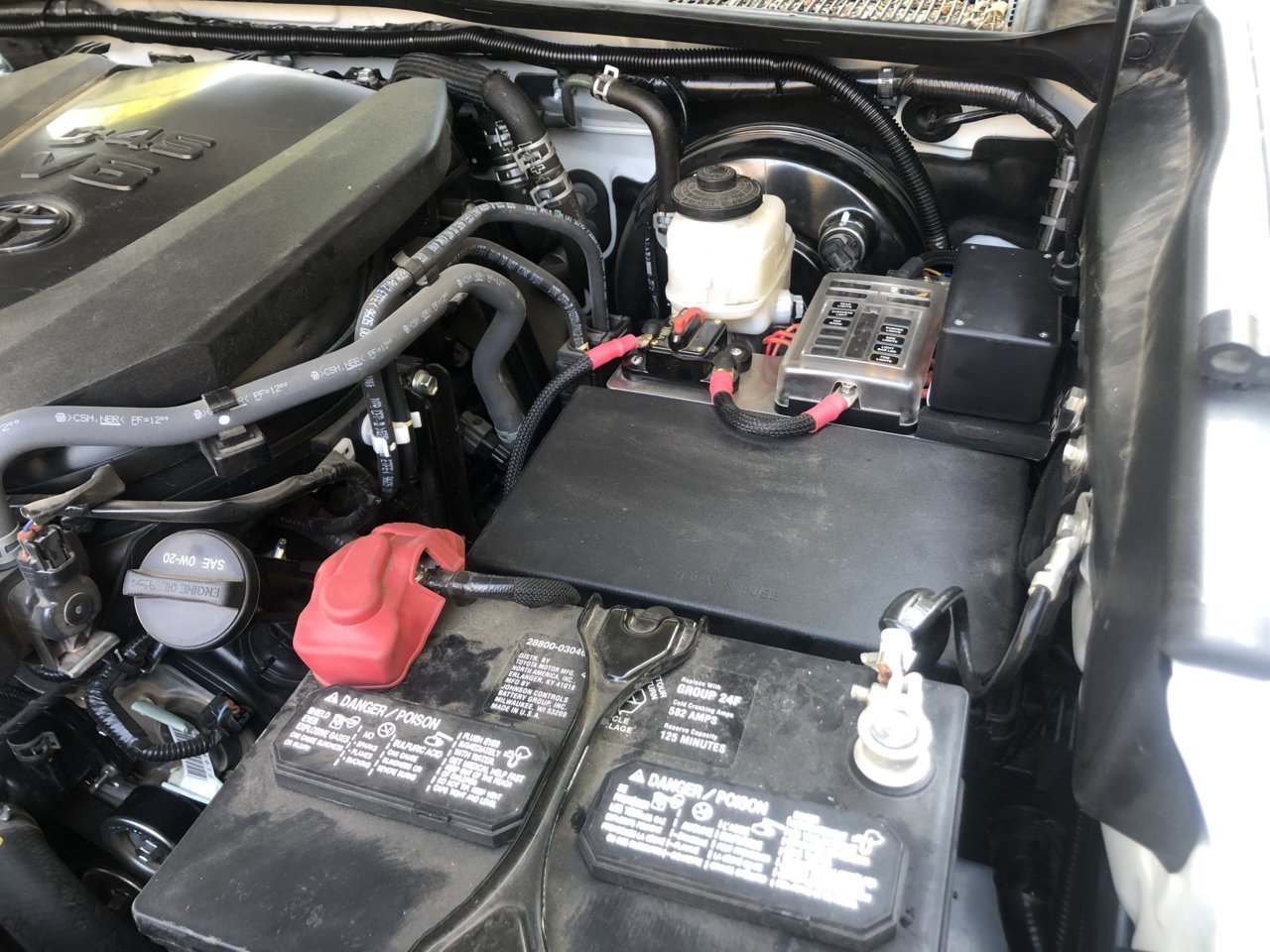 Driver_Engine_Bay.jpg