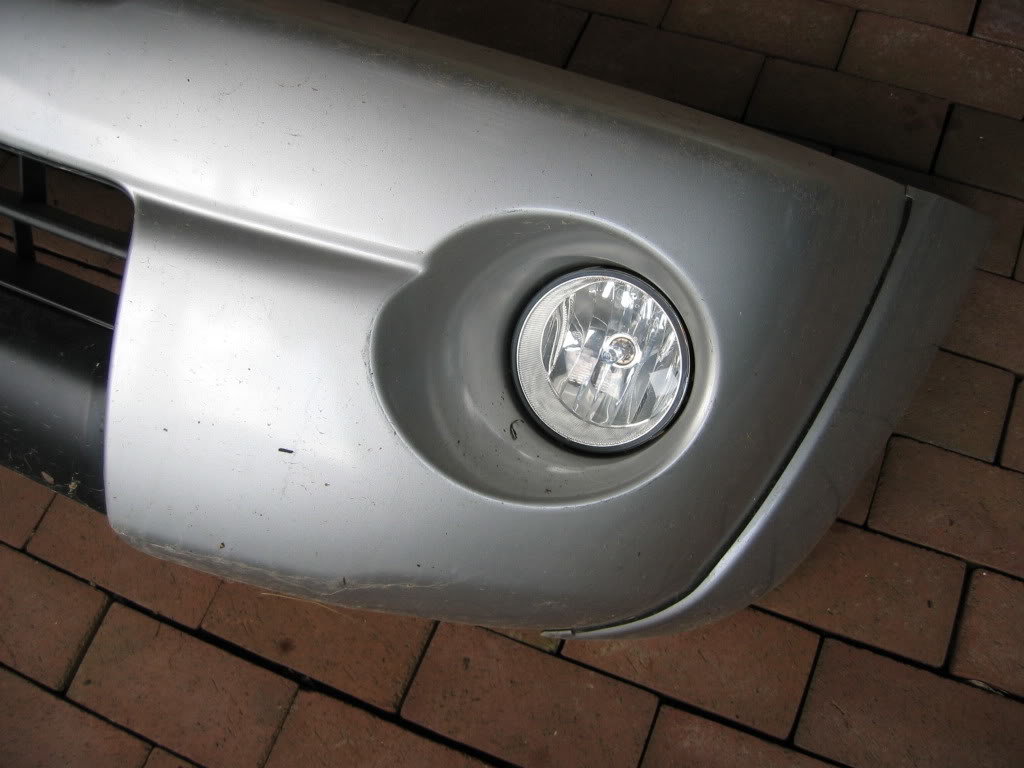 DriversSideFoglight_74e5eeee6b51fecd4a4b6fd7d0d77581ca7f7632.jpg